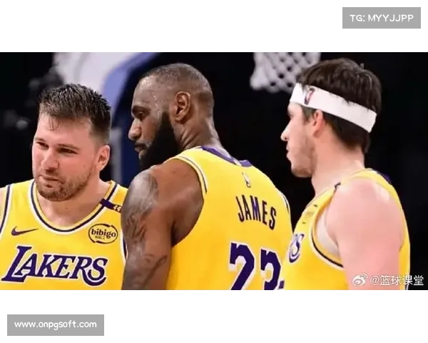 湖人主场对阵鹈鹕,东契奇带队挑战伤病对手 湖人主场对阵鹈鹕,东契奇带队挑战伤病对手